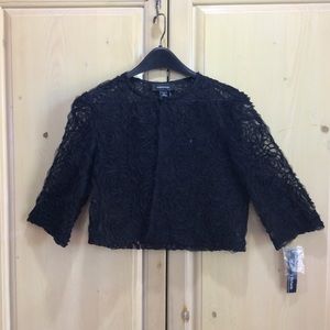 💖New w/ tags💖 Elegant Crop Top